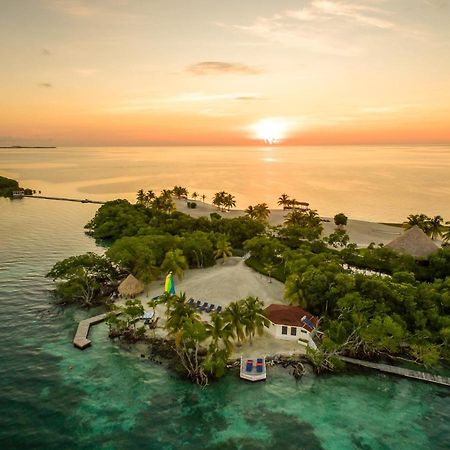 Royal Belize Hotel Thatch Caye Buitenkant foto